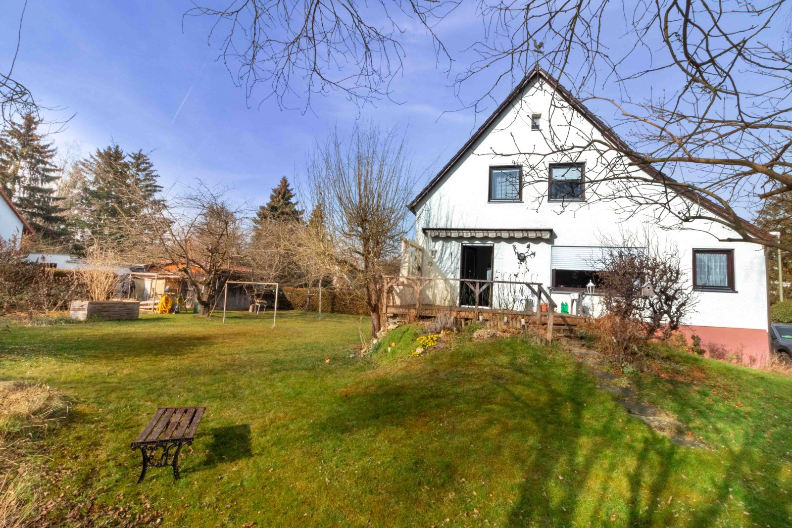  Großzügiges sonniges Grundstück bei den westlichen Wäldern Neu-Bergheim 