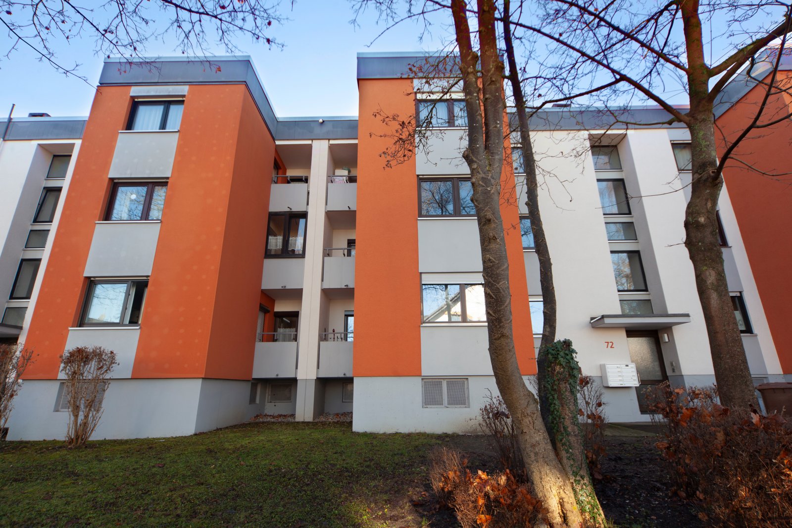 Charmante 3 ZKB Wohnung in der Hammerschmiede mit zwei Balkonen und TG Stellplatz
