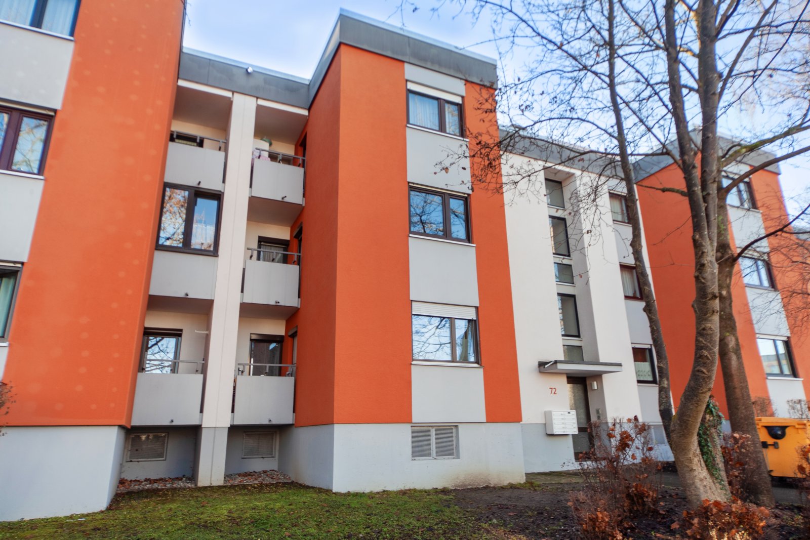 Charmante 3 ZKB Wohnung in der Hammerschmiede mit zwei Balkonen und TG Stellplatz 
