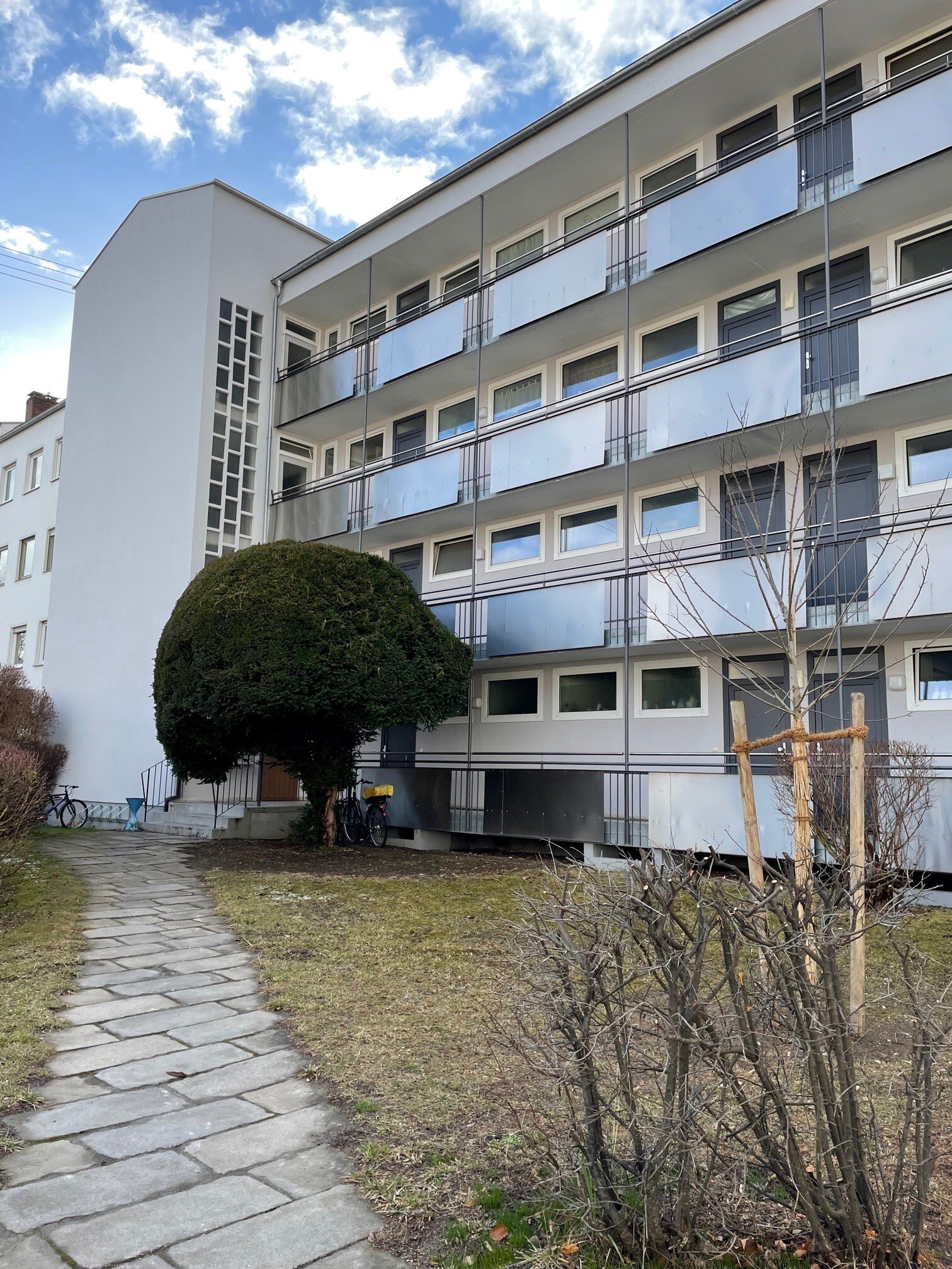 Modernes Apartment mit Garten, EBK, Terrasse & Blick ins Grüne
