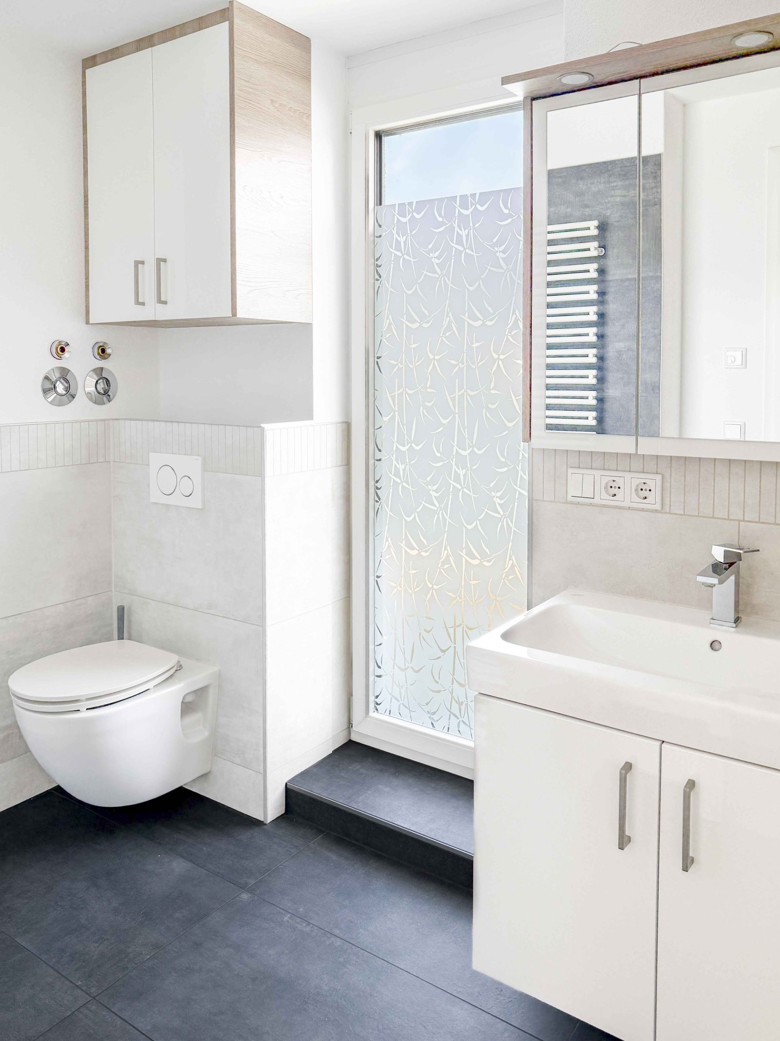 Exklusive 3 ZKB Moderne Terrassenwohnung (BJ.2017)  mit hochwertiger Ausstattung und EBK!