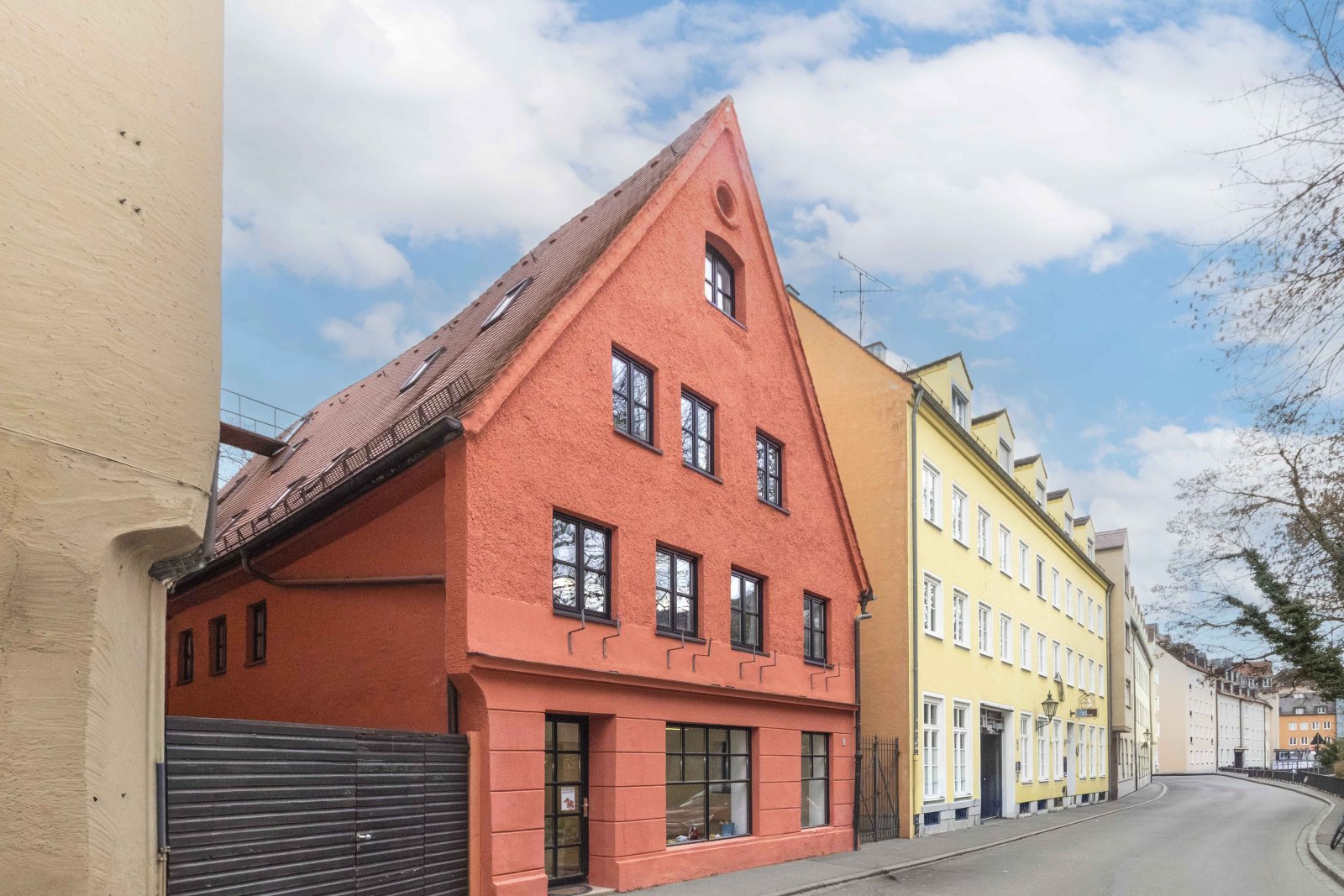 Augsburg: Charmante Ladeneinheit mit vielseitigem Nutzungspotenzial in der Augsburger Altstadt Augsburg: Charmante Ladeneinheit mit vielseitigem Nutzungspotenzial in der Augsburger Altstadt