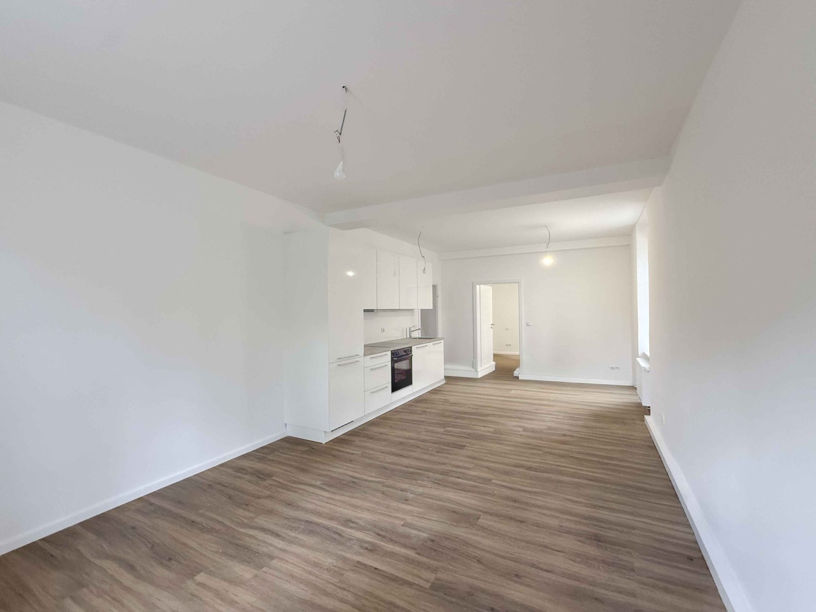 Moderne, renovierte 2-ZKB mit EBK im Stadtjägerviertel!