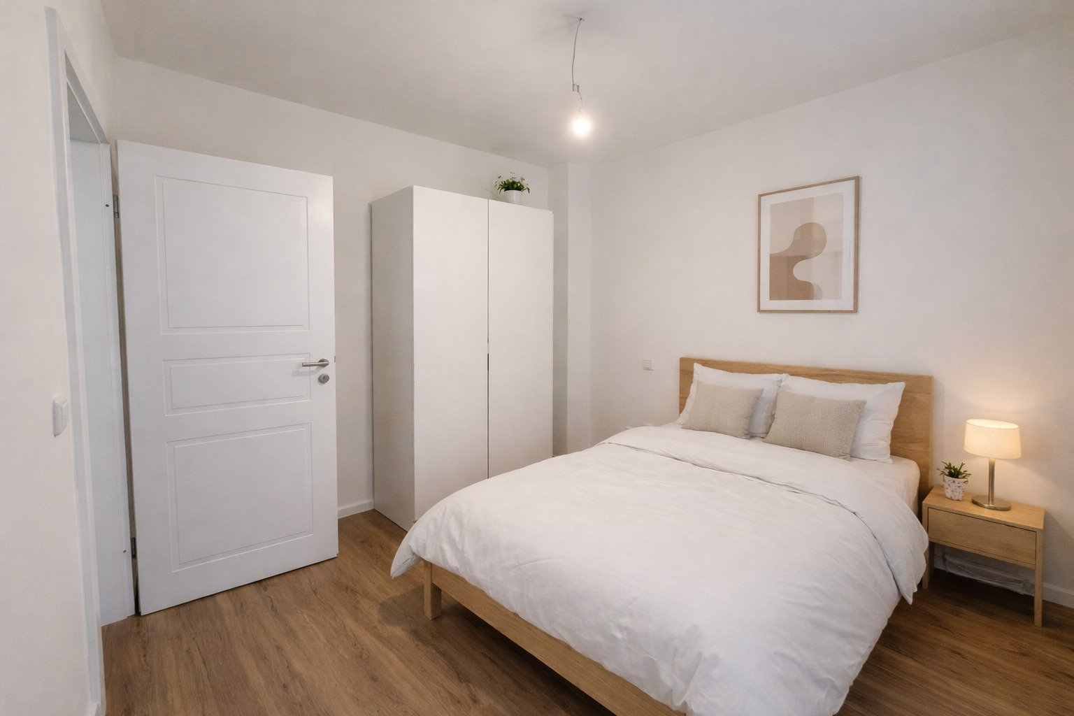Moderne, renovierte 2-ZKB mit EBK im Stadtjägerviertel!