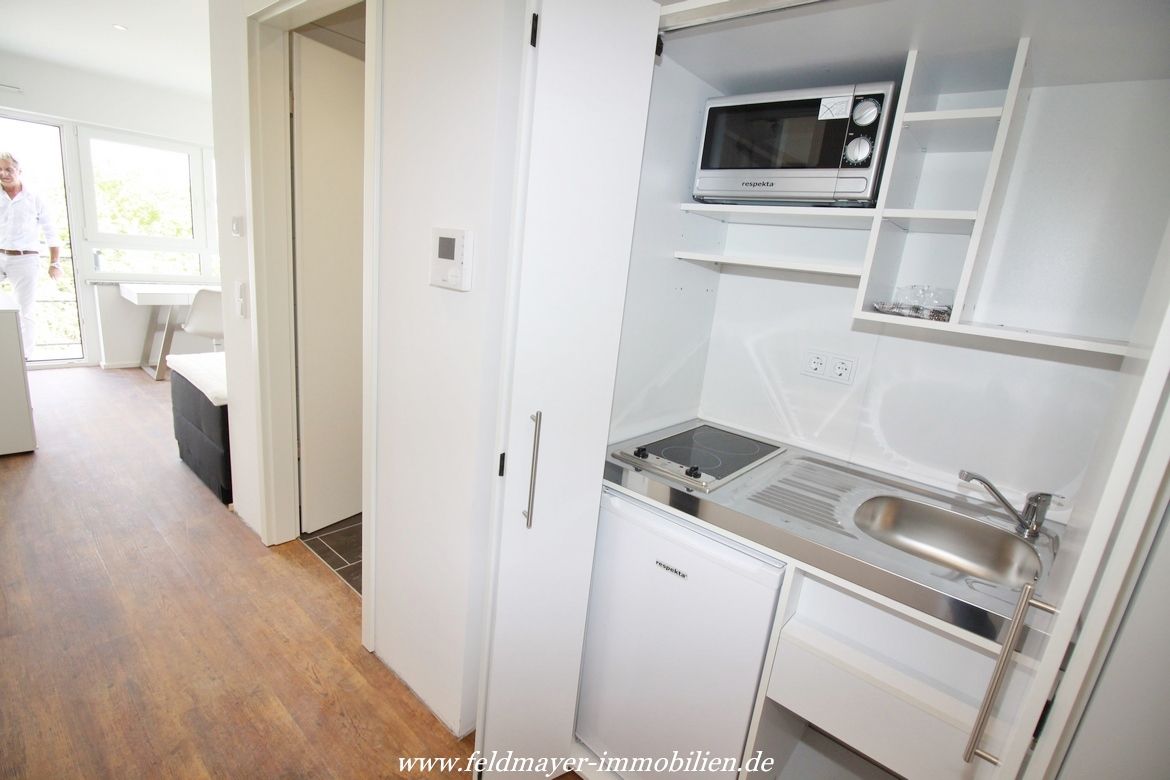 Neubau! Top modernes Studenten Apartment mit Balkon in Zentrumslage!