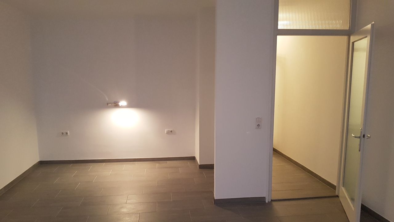 Modernes großzügiges Apartment, 1 ZKB, EbK, München Hadern! U-Bahn