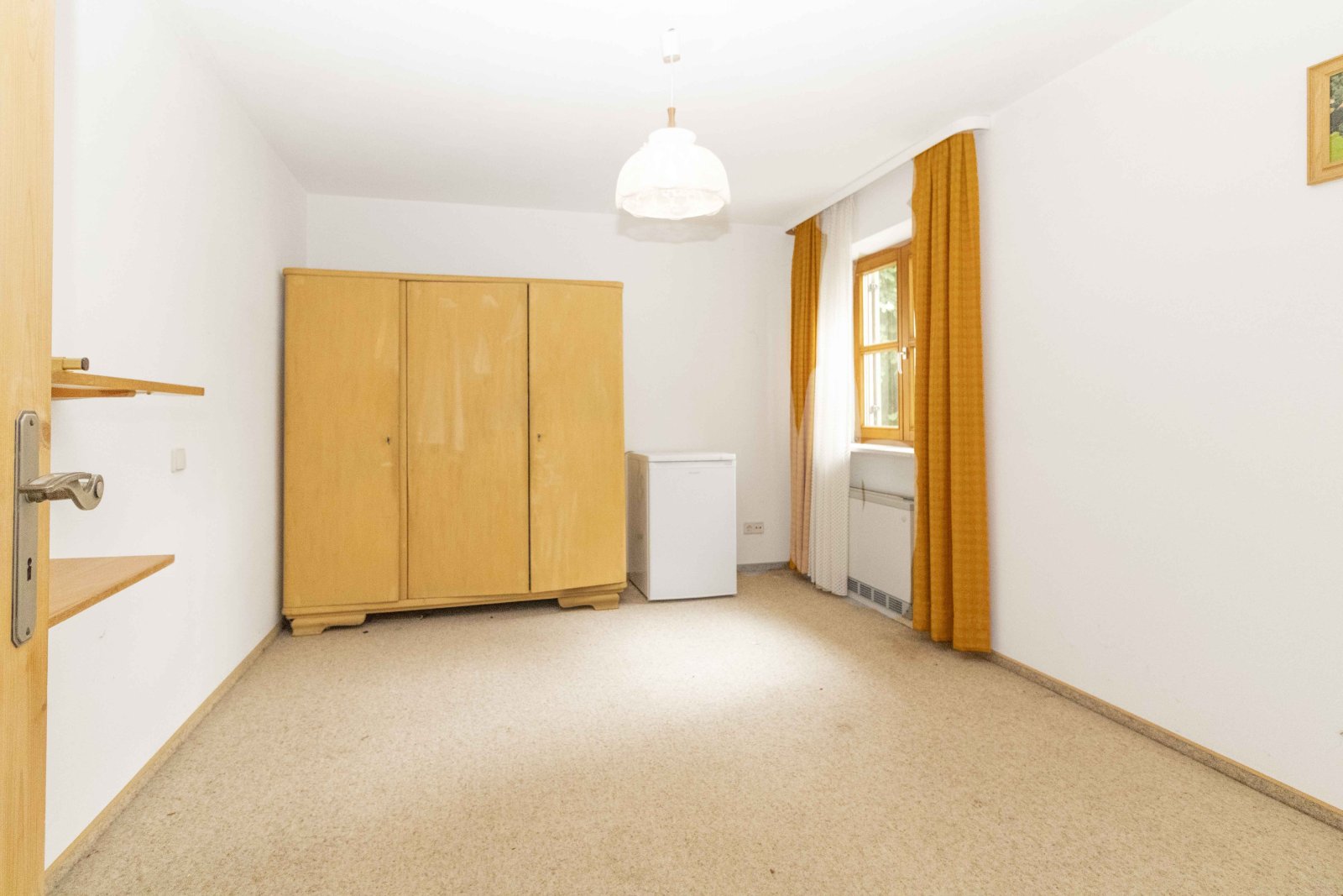 Traumhaftes Hofensemble mit Potenzial – zzgl. Bauplatz, Stadel, Grünland zur Pacht -