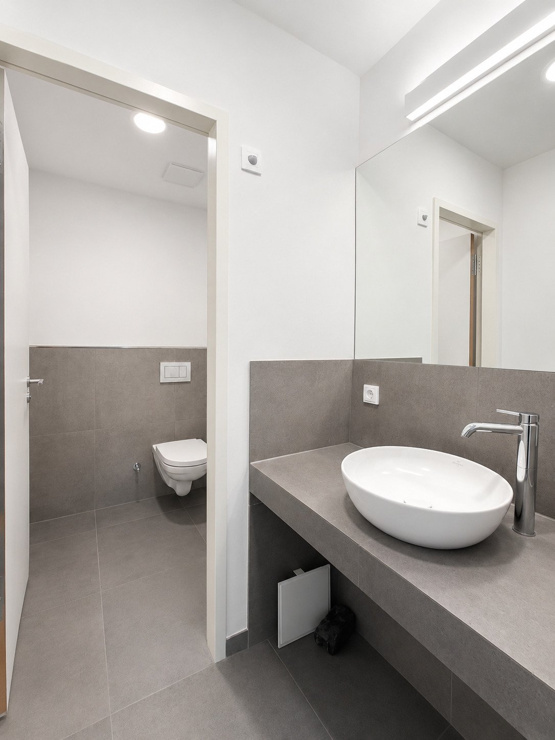 Modernes freundliches Büro in modernstem Standard in attraktiver Neubauimmobilie