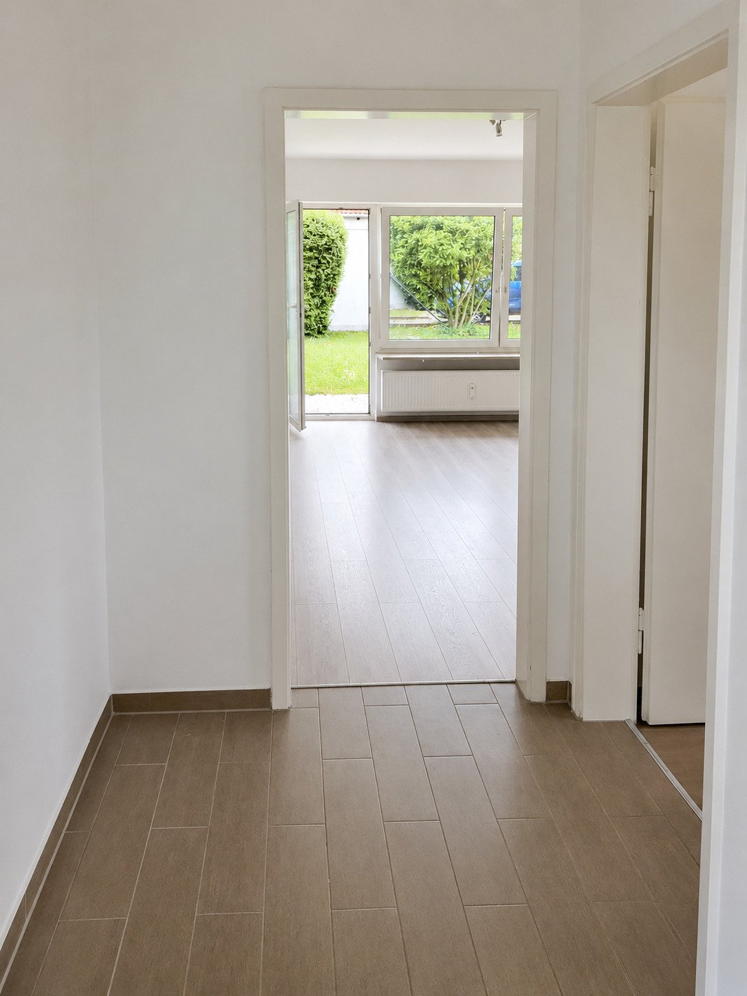 Modernes Apartment mit Garten, EBK, Terrasse & Blick ins Grüne