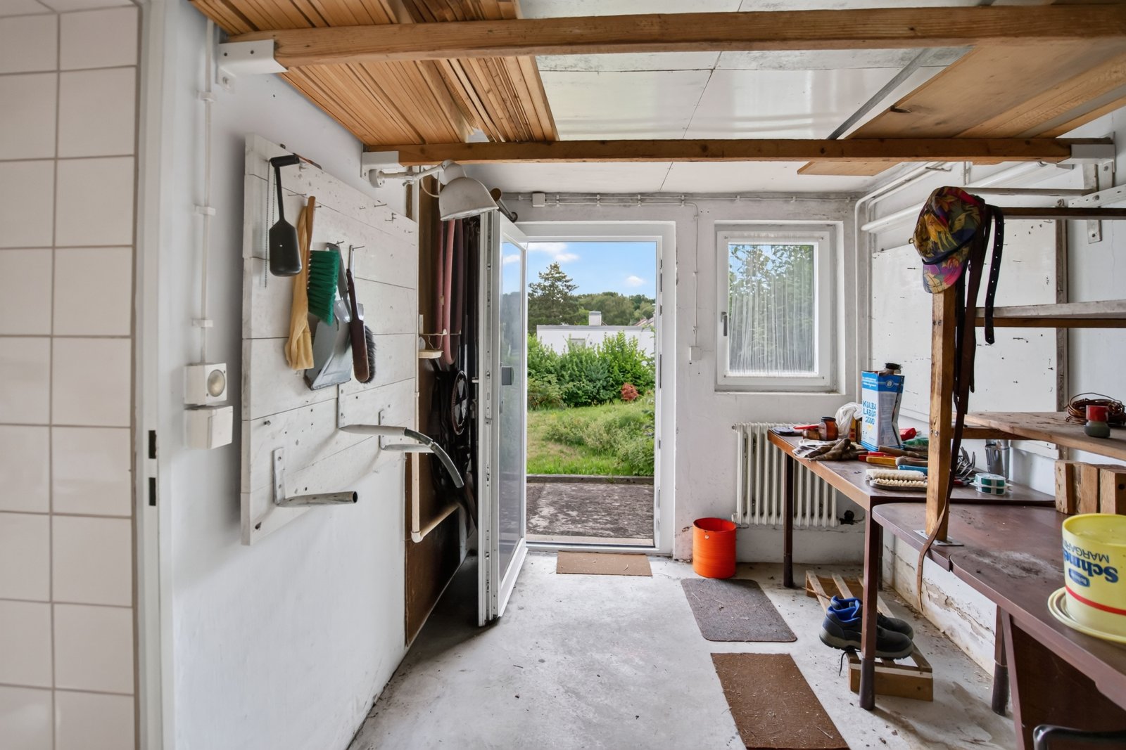 Einfamilienhaus mit viel Potenzial auf großem Gartengrundstück - 5 Zimmer + Garage am Haus